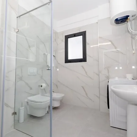 Imperial Visar Melody Lägenhet