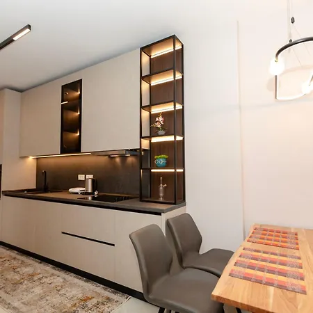 Imperial Visar Melody Lägenhet Vlorë